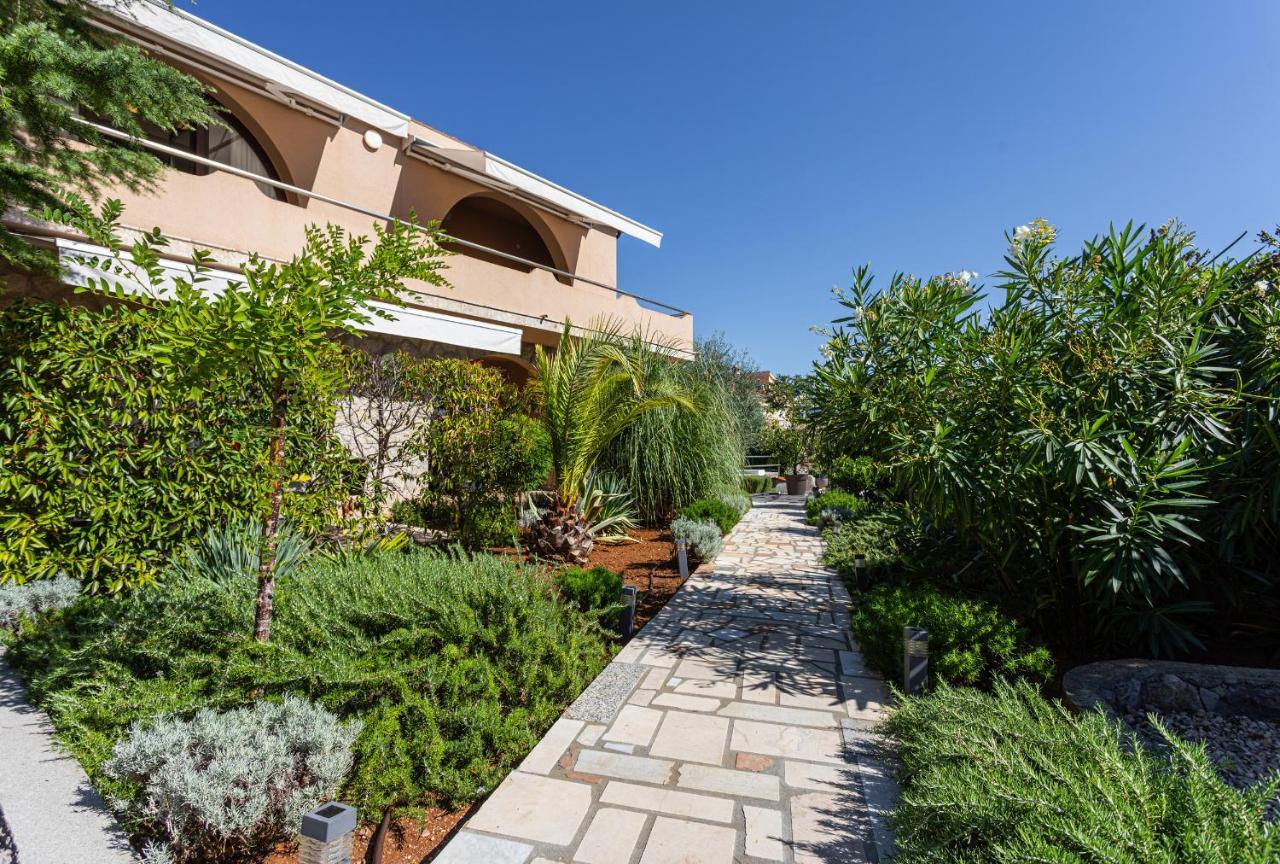 Apartments House Barbara 2 Kornić المظهر الخارجي الصورة