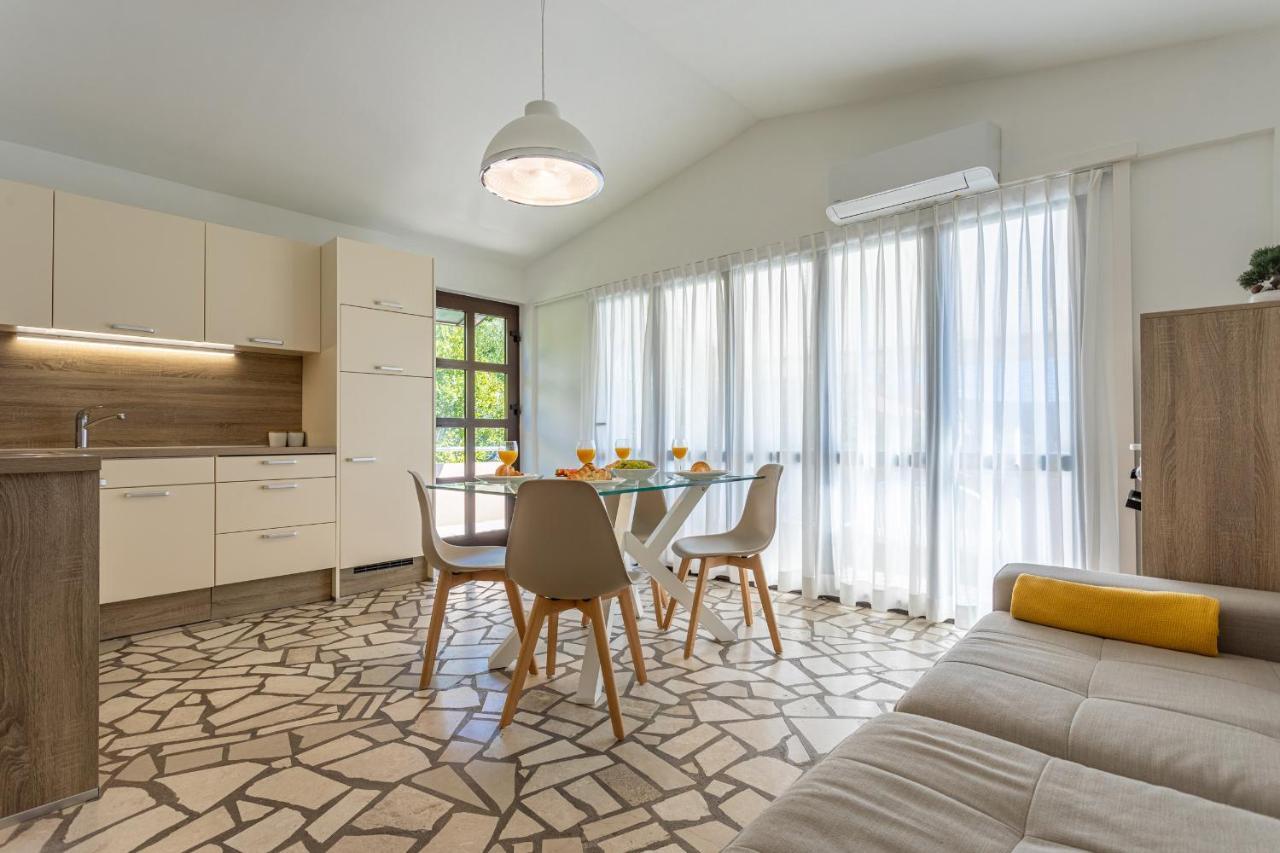 Apartments House Barbara 2 Kornić المظهر الخارجي الصورة