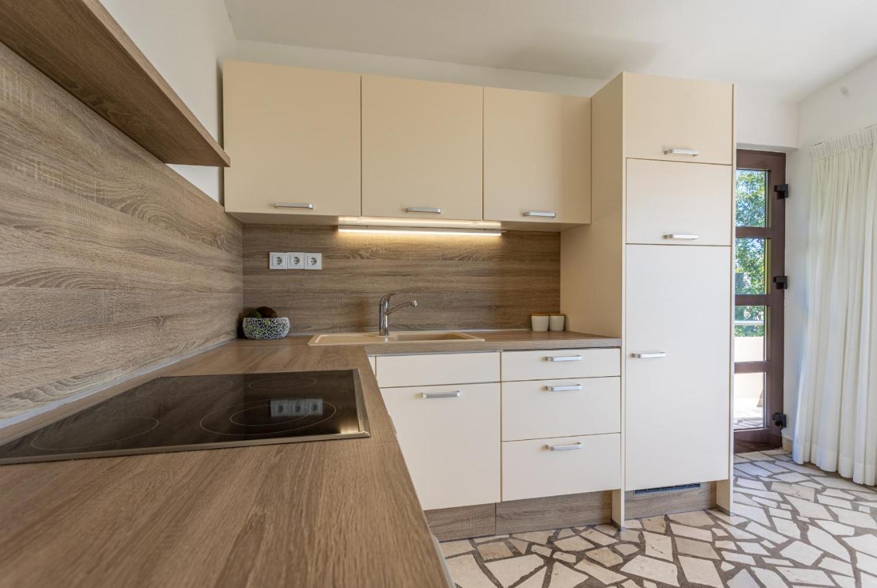Apartments House Barbara 2 Kornić المظهر الخارجي الصورة